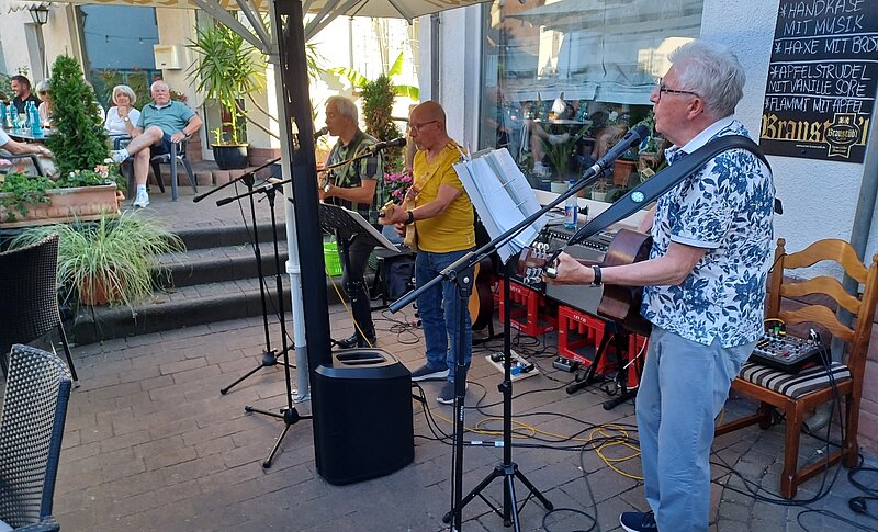 Ghost 7.0 erspielt beim Benefizauftritt 514 Euro für die Tafel Bürstadt