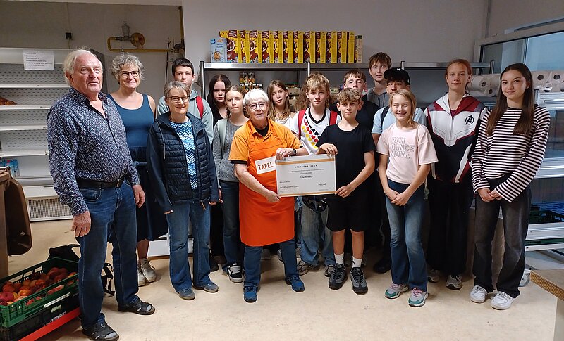 Kirchengemeinde Fürth/Odw. spendet 800 Euro für die Tafel Rimbach